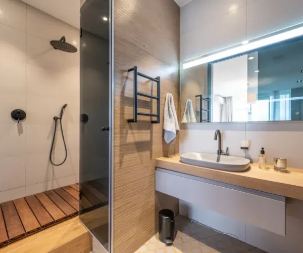 Réalisation et aménagement salle de bain, salle de douche